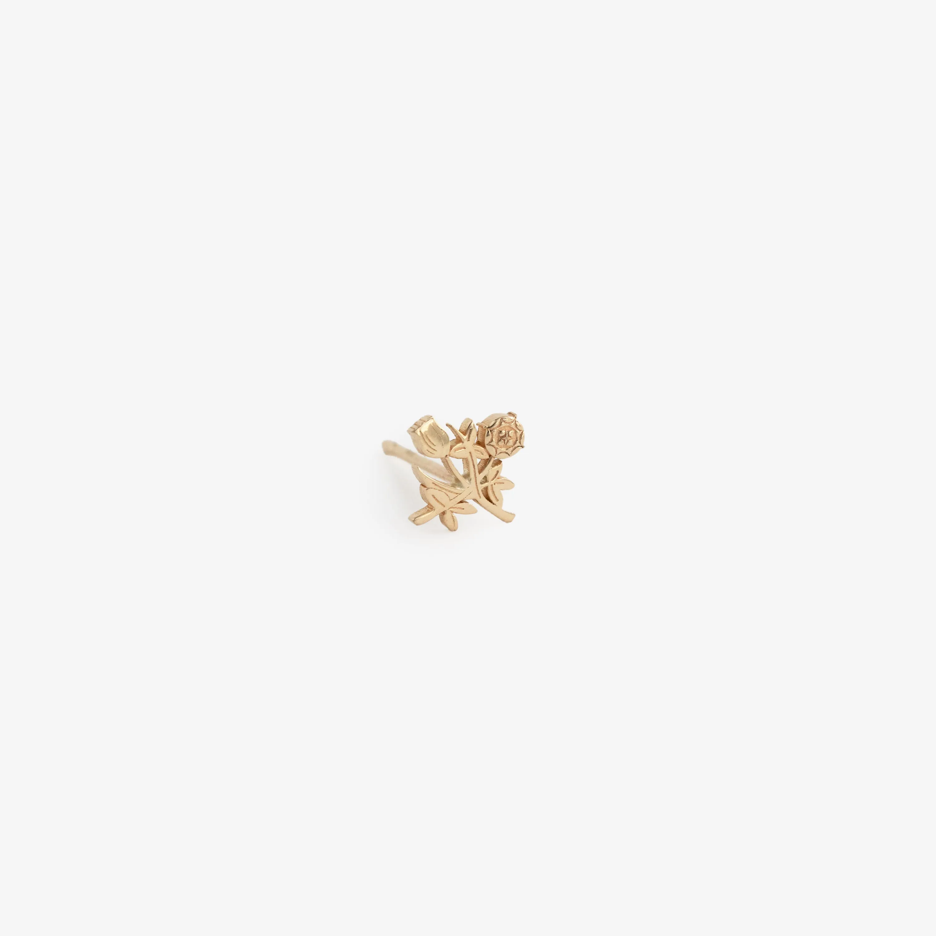 14Kt Gold Crest Earring