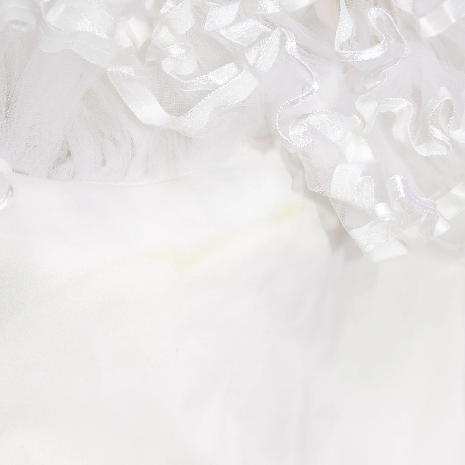 1980s Dana Deatherage Vintage Bodycon Ruffled White Dress