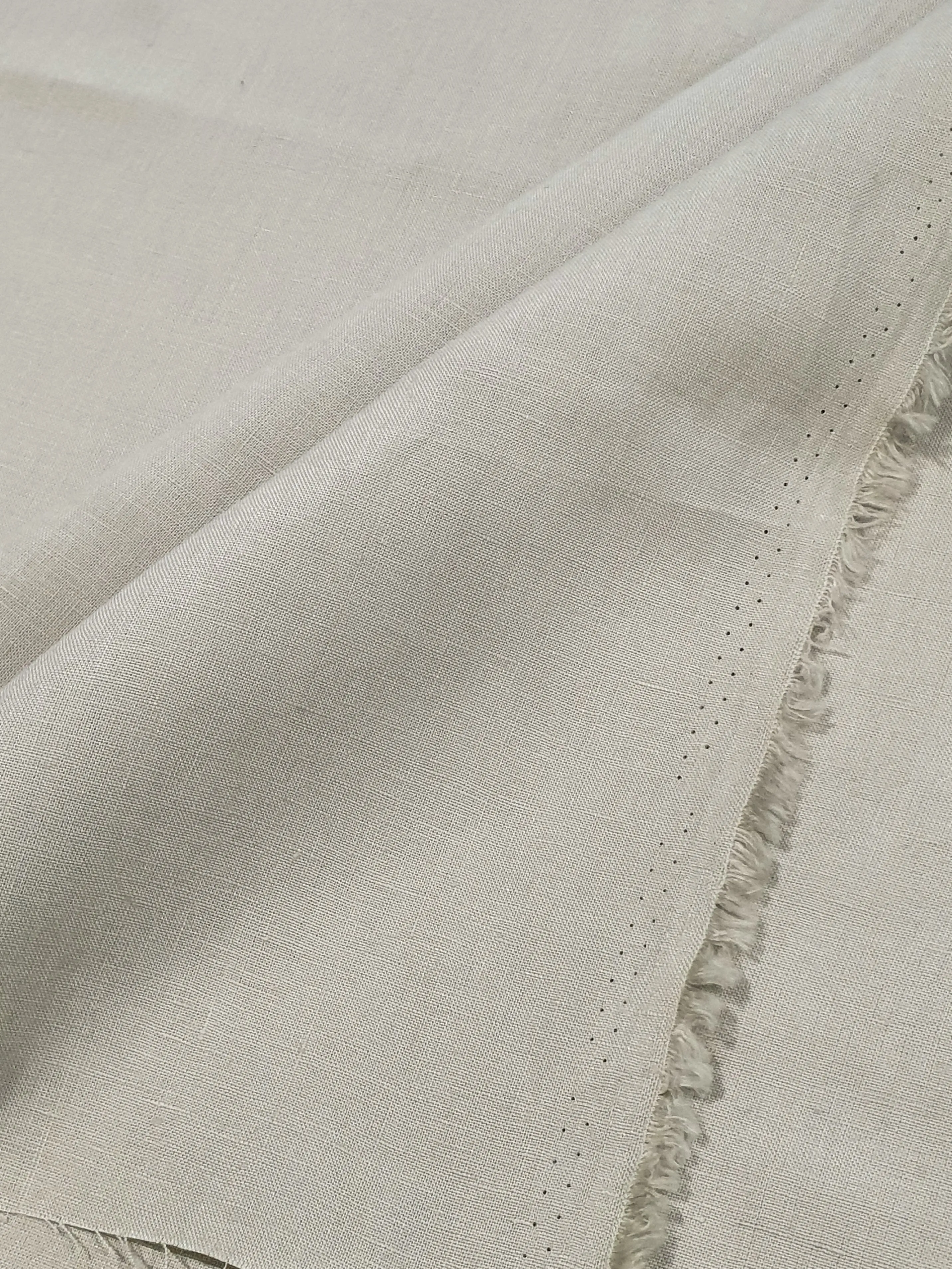 950.056 Silver Grey Irish Linen Suiting Fabrics