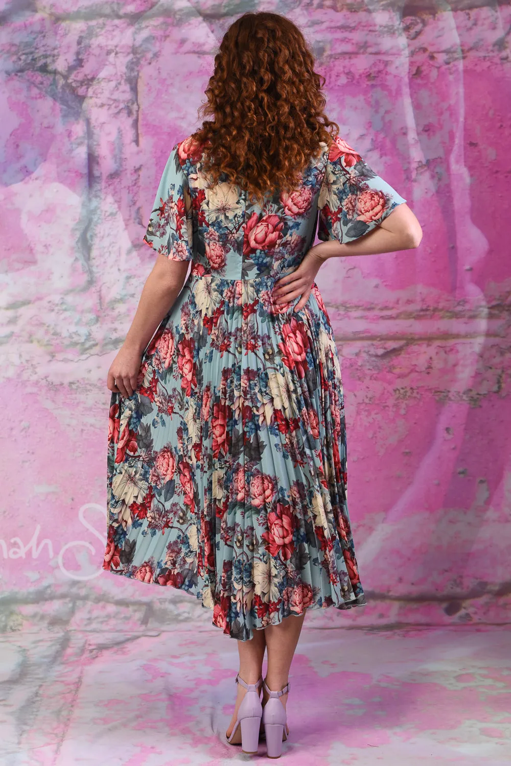 Talor Vivian - Forever Floral