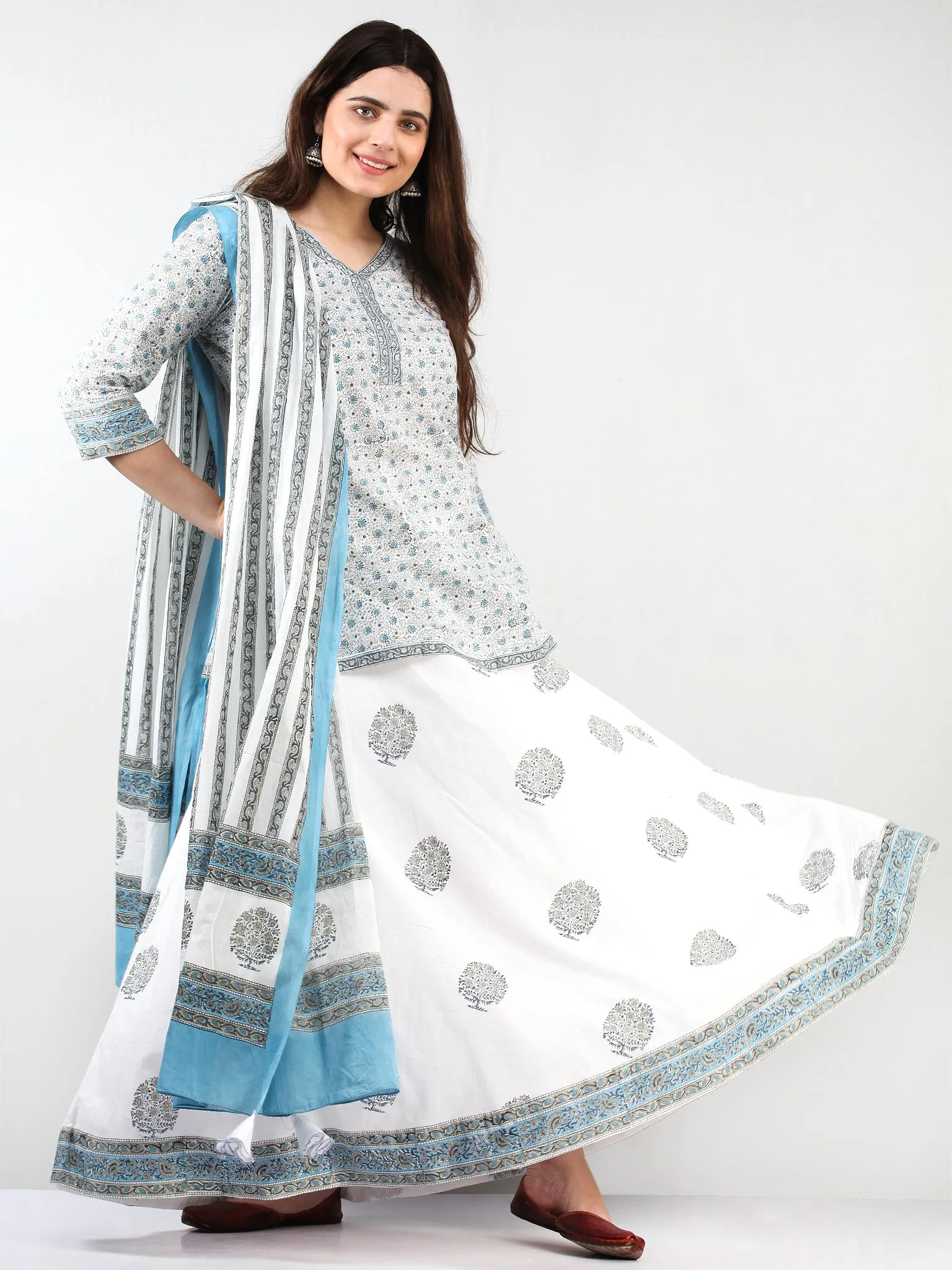 Zohra Aadhina - Set of Top Skirt & Dupatta - KS43D2504D